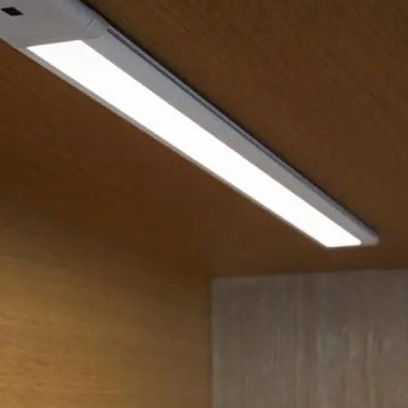 Aktuell 2er Set 50cm OSRAM LED Lichtleisten Cabinet LED Slim Sensor Two Light