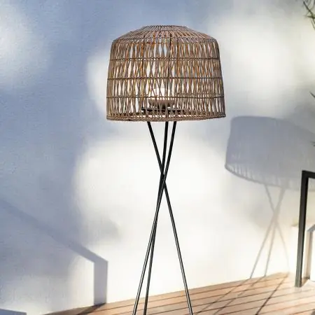 New Garden Kabellose Stehlampe Amalfi - Naturfaser - Akku für Innen & Außen mit Fernbedienung Must-Have