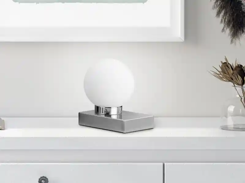 Echt meineWunschleuchte LED Tischleuchte Glaskugel Weiß Sockel Silber - Touch dimmbar, Höhe 15cm